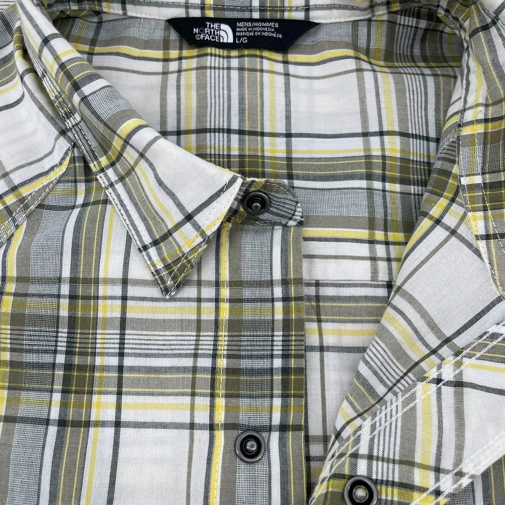 The North Face Mens Shirt L‎ Green Yellow Cream Plaid SS Snap Hike Outdoor